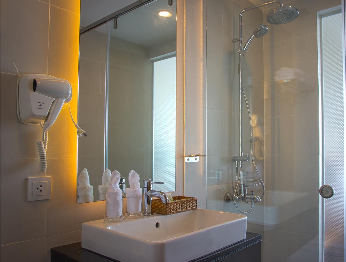 Luxury Holiday Nha Trang Extérieur photo